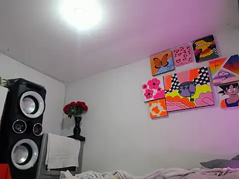 Snapshot of Nahomyyy chatting on 10-11-25, 11:42 Nahomyyy online show from 10-11-25, 11:42