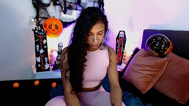 SashaBowei online show from 10-25-25, 01:46