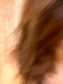 Mia Valmont online show from 11-15-25, 02:46