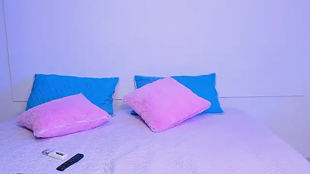 Honey sweett  online show from 10-21-25, 09:48