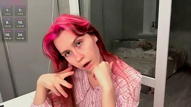 Snapshot of FawnDubler chatting on 10-08-25, 05:32 FawnDubler online show from 10-08-25, 05:32