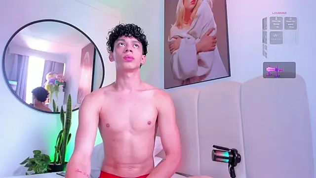 lion stone online show from 09-25-25, 05:49