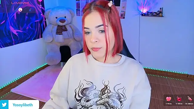 Snapshot of Babyakira_ chatting on 10-19-25, 05:57 Babyakira online show from 10-19-25, 05:57