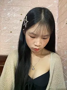 Snapshot of -mayhan11 chatting on 10-08-25, 05:05 -mayhan11 online show from 10-08-25, 05:05