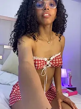 Lia Sin online show from 12-14-25, 01:55