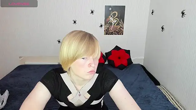 Cattie w  online show from 10-30-25, 02:13