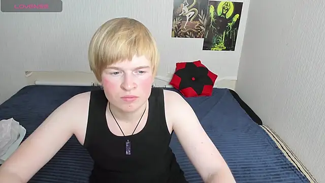 Cattie w  online show from 11-13-25, 01:15