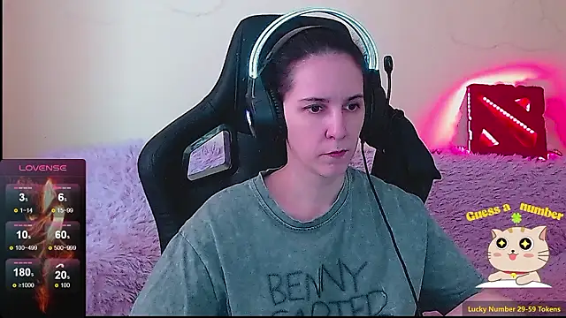 Irwi Tomboy online show from 02-21-26, 01:34