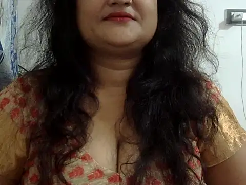 Snapshot of aarohee9 chatting on 11-11-25, 09:42 aarohee9 online show from 11-11-25, 09:42