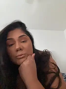 Snapshot of pmonie chatting on 11-20-25, 04:51 pmonie online show from 11-20-25, 04:51