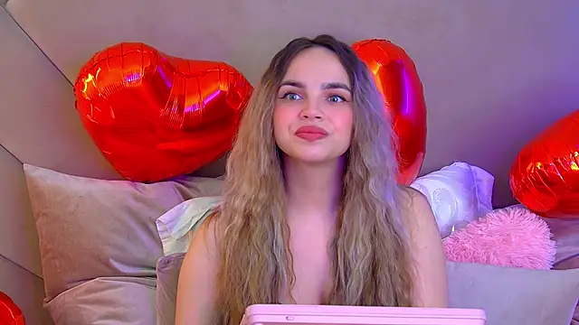 AnitaVenture online show from 10-12-25, 04:44