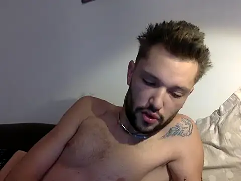 Snapshot of babykriss chatting on 10-07-25, 09:28 babykriss online show from 10-07-25, 09:28