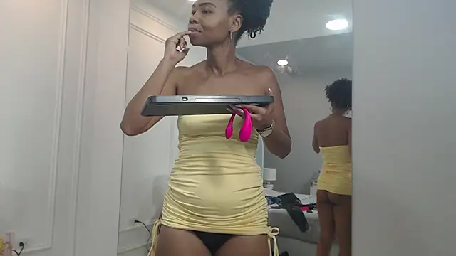 ChantalGarner online show from 10-13-25, 01:22