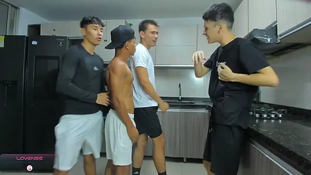Crazyboys hot online show from 09-30-25, 11:10