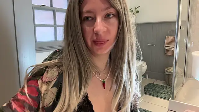 Goddess EvaX online show from 10-31-25, 07:20