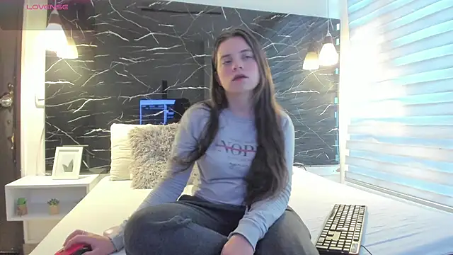 ZOE LE online show from 01-13-26, 11:59