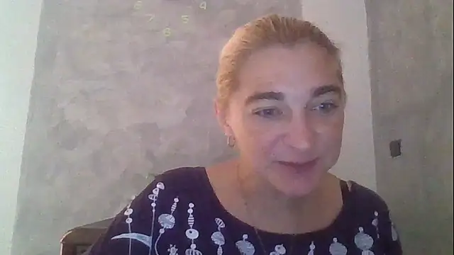GoldenAngelMilf online show from 10-01-25, 11:38