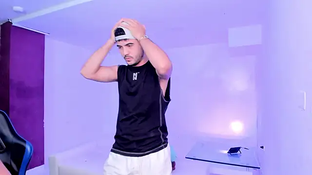 Spaceboys18 online show from 03-28-26, 03:06