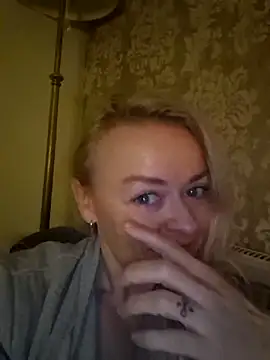 demidelightfulxx online show from 10-05-25, 06:01