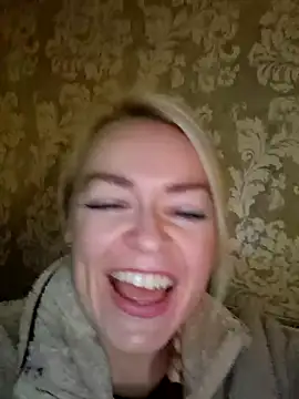 demidelightfulxx online show from 10-12-25, 07:18