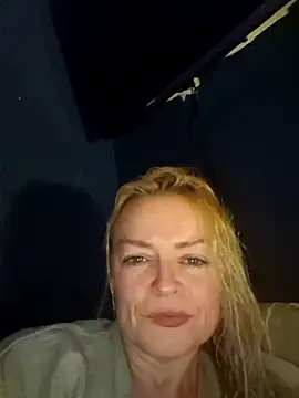 demidelightfulxx online show from 10-24-25, 08:16