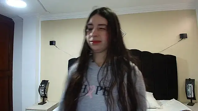 GabySweett  online show from 10-21-25, 12:06