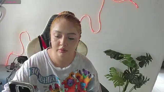 Angelina velvett online show from 11-15-25, 07:21