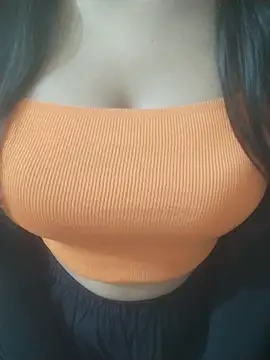 Snapshot of Rosie_Star chatting on 02-22-26, 08:02 Rosie Star online show from 02-22-26, 08:02