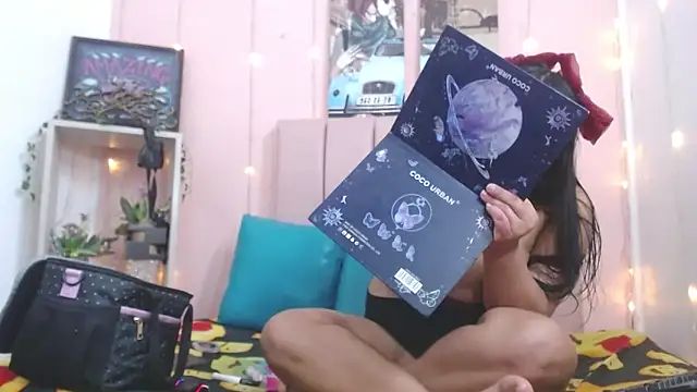 Snapshot of Cassie_Lane chatting on 11-10-25, 07:46 Cassie Lane online show from 11-10-25, 07:46