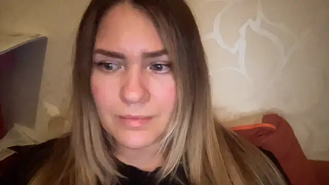 Snapshot of Milysoren chatting on 02-06-26, 07:17 Milysoren online show from 02-06-26, 07:17