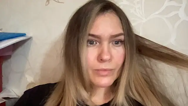 Snapshot of Milysoren chatting on 02-07-26, 06:33 Milysoren online show from 02-07-26, 06:33