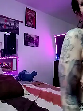 Snapshot of pinklajokr chatting on 11-26-25, 03:40 pinklajokr online show from 11-26-25, 03:40