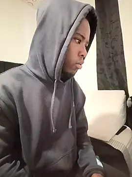 Snapshot of Yin_yang_hot chatting on 09-30-25, 09:31 Yin yang hot online show from 09-30-25, 09:31