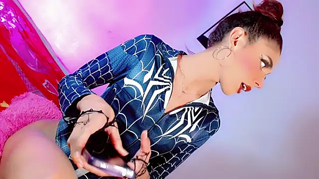 latina dollsex online show from 10-25-25, 06:10