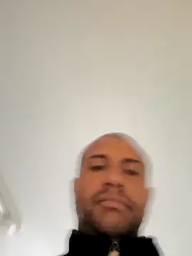 paulo1425 online show from 09-25-25, 10:57
