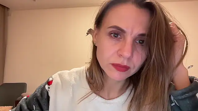 AnnieLove7722 online show from 10-14-25, 08:20