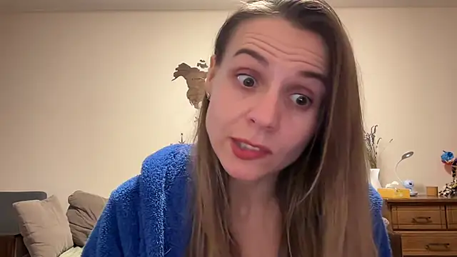 AnnieLove7722 online show from 10-16-25, 10:05