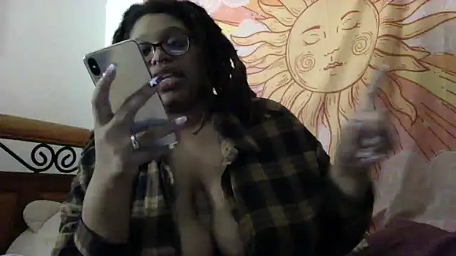 Snapshot of GoddessHoney55 chatting on 10-08-25, 10:51 GoddessHoney55 online show from 10-08-25, 10:51