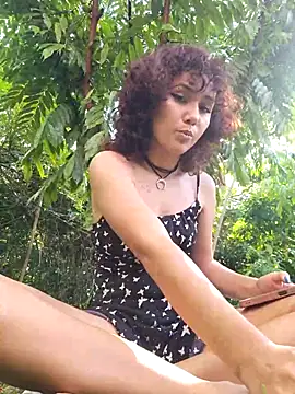 Snapshot of _TOMOE chatting on 12-13-25, 07:53 TOMOE online show from 12-13-25, 07:53