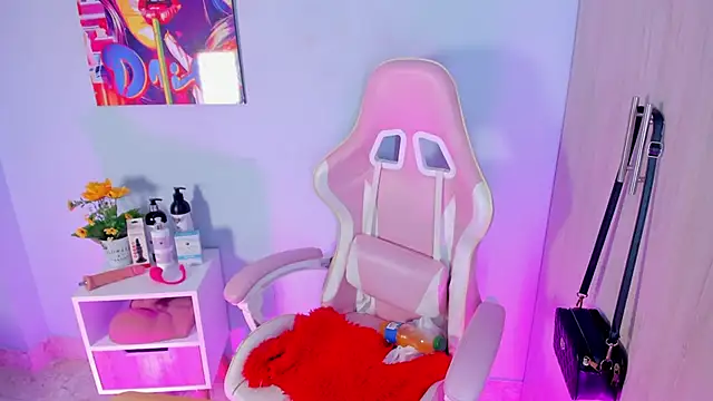 Athenea  fox online show from 11-11-25, 11:32