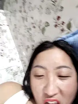 Snapshot of zhen-zo chatting on 02-18-26, 12:50 zhen-zo online show from 02-18-26, 12:50