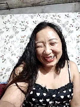 Snapshot of zhen-zo chatting on 02-26-26, 12:37 zhen-zo online show from 02-26-26, 12:37