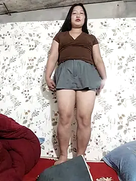 Snapshot of zhen-zo chatting on 03-24-26, 12:43 zhen-zo online show from 03-24-26, 12:43