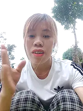 nhinhi-sexy online show from 10-31-25, 12:55