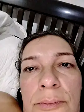 Snapshot of Carol_Miss2 chatting on 11-03-25, 02:18 Carol Miss2 online show from 11-03-25, 02:18