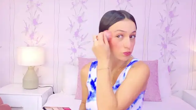 MarilynWild online show from 10-18-25, 02:18