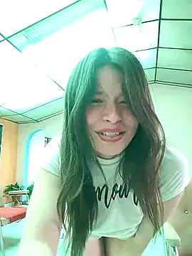 Snapshot of Dulce_bonitaxxx chatting on 09-27-25, 04:56 Dulce bonitaxxx online show from 09-27-25, 04:56