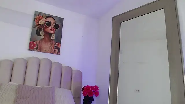 isa bigassx online show from 12-23-25, 04:54