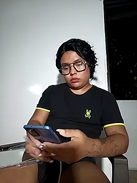 hot pleaser1   online show from 10-24-25, 12:19