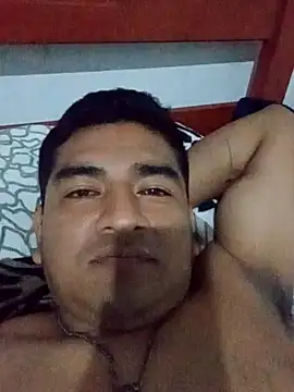 Snapshot of Titan_rudo chatting on 10-27-25, 03:21 Titan rudo online show from 10-27-25, 03:21